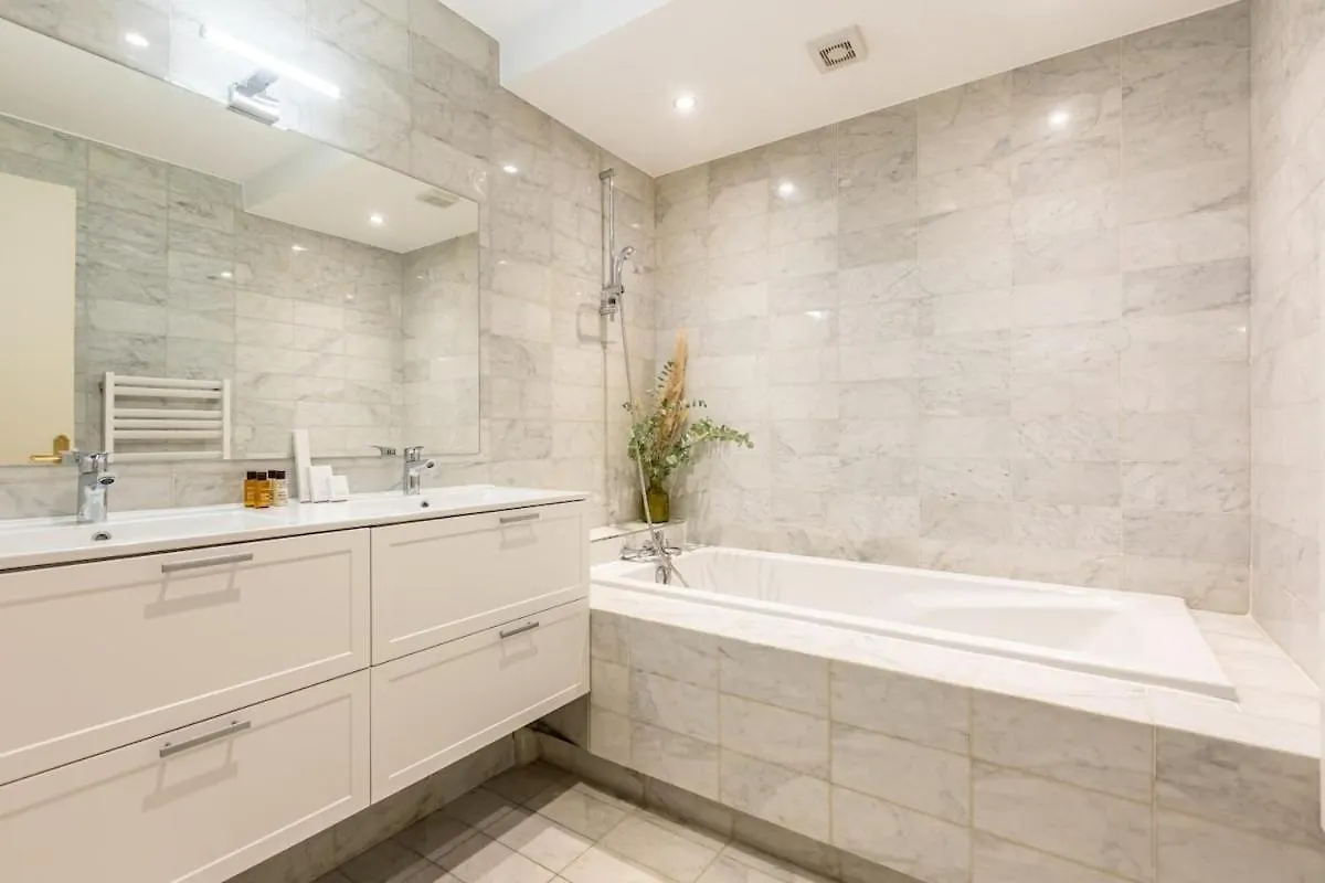 Amazing Apartment 3Bedrooms Champs Elysees#Ac Paris 0*,